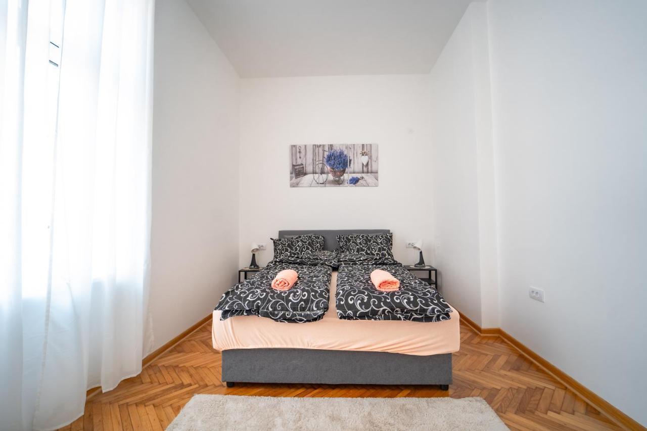 Botanical9, Belgrade Centre, 2 Bedroom Apartment מראה חיצוני תמונה