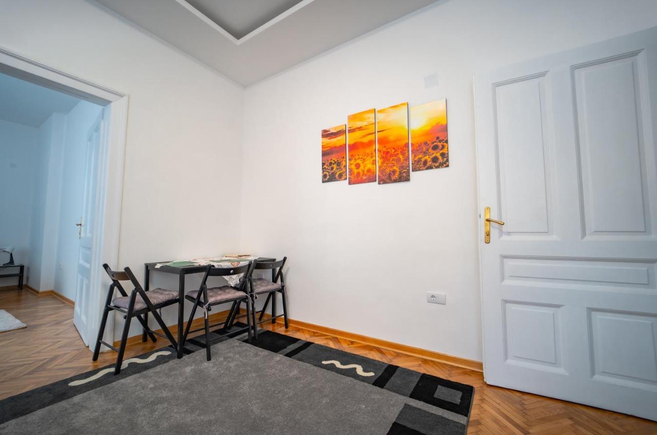 Botanical9, Belgrade Centre, 2 Bedroom Apartment מראה חיצוני תמונה