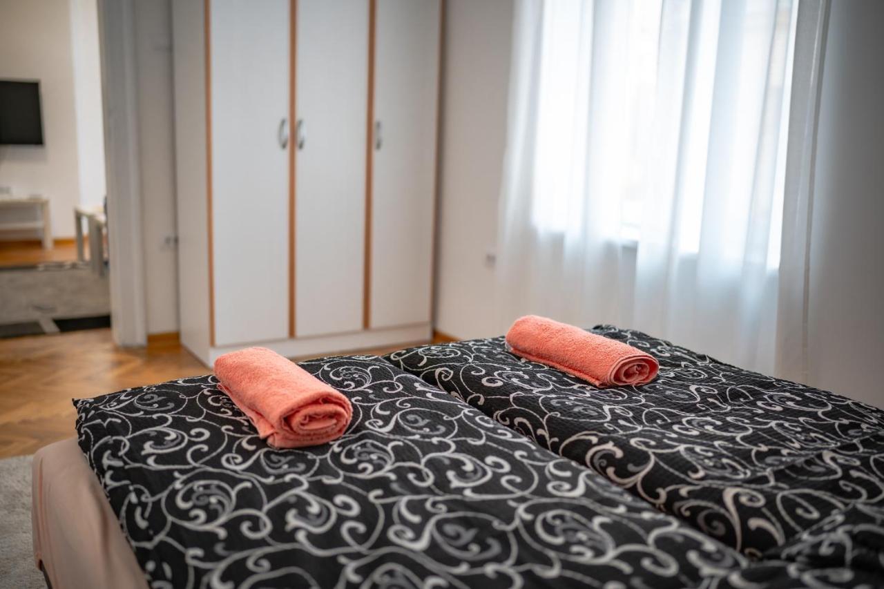 Botanical9, Belgrade Centre, 2 Bedroom Apartment מראה חיצוני תמונה